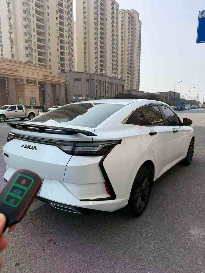 淮南24年东风奕炫8