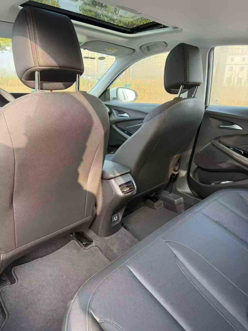 淮北25年别克威朗3