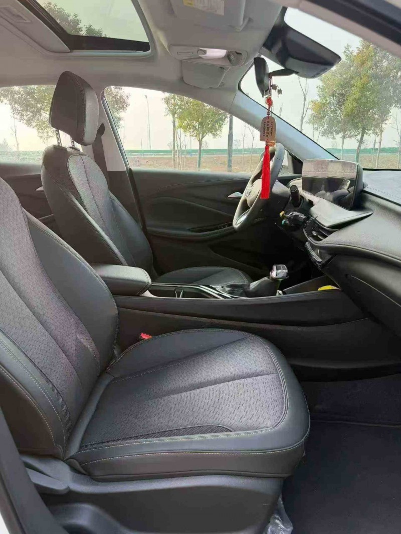 淮北25年别克威朗4