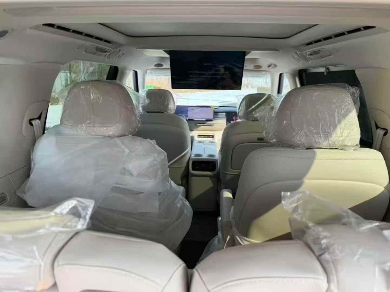 淄博25年智己LS94