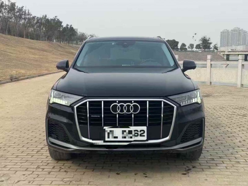 鹤壁21年奥迪Q71