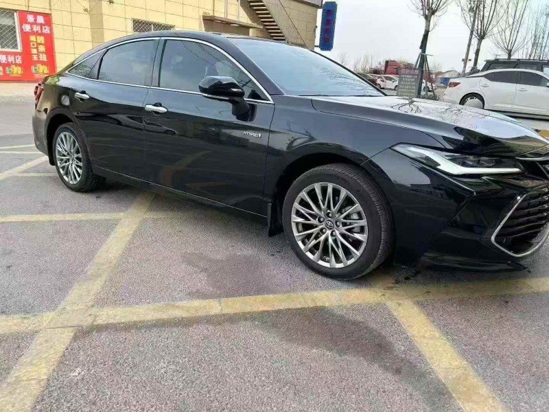 保定23年丰田亚洲龙2