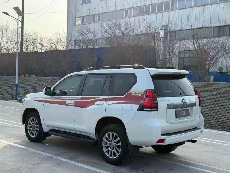 烟台20年丰田普拉多8