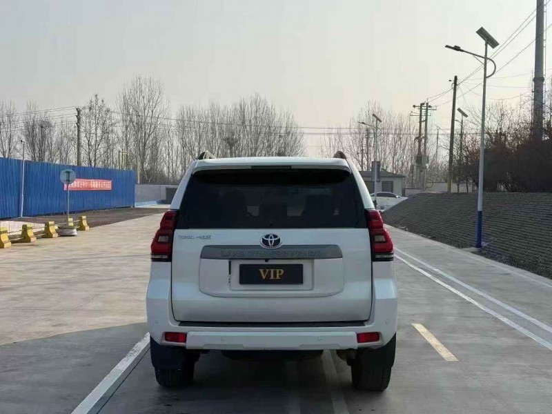 烟台20年丰田普拉多9