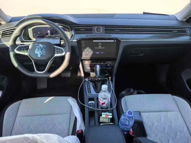 枣庄26年大众迈腾4