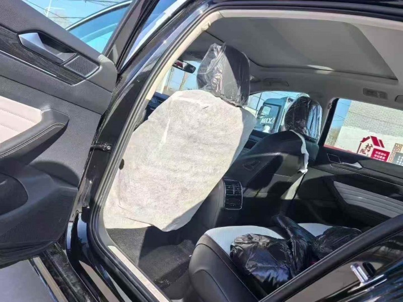 枣庄26年大众迈腾6