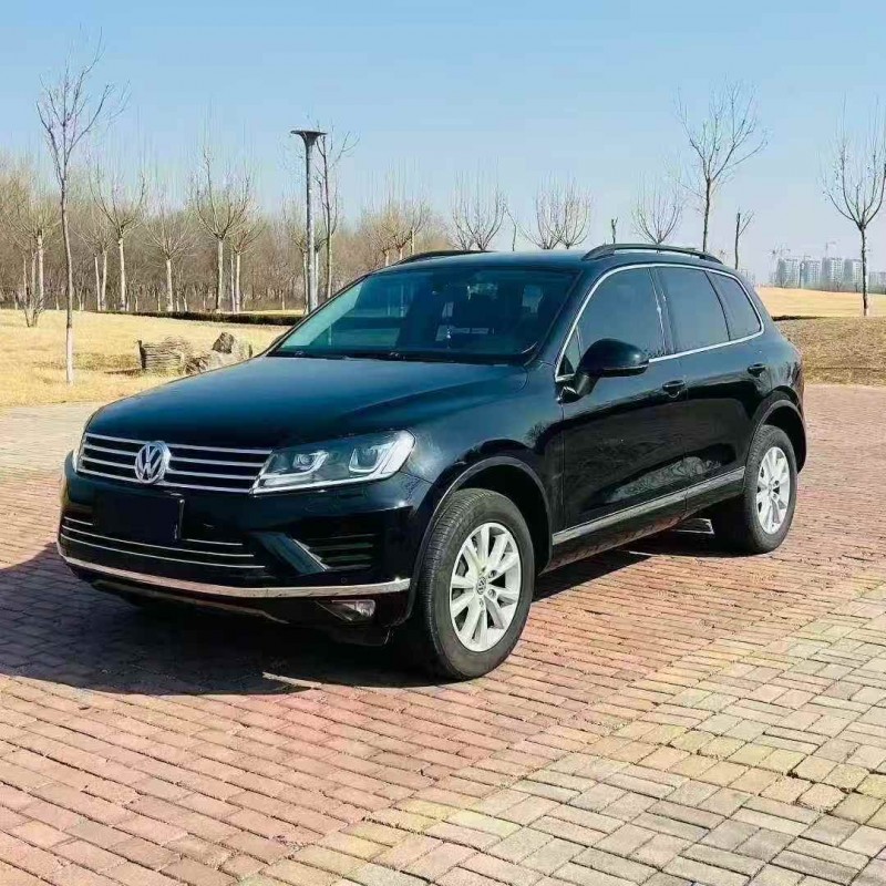 东营16年大众途锐2