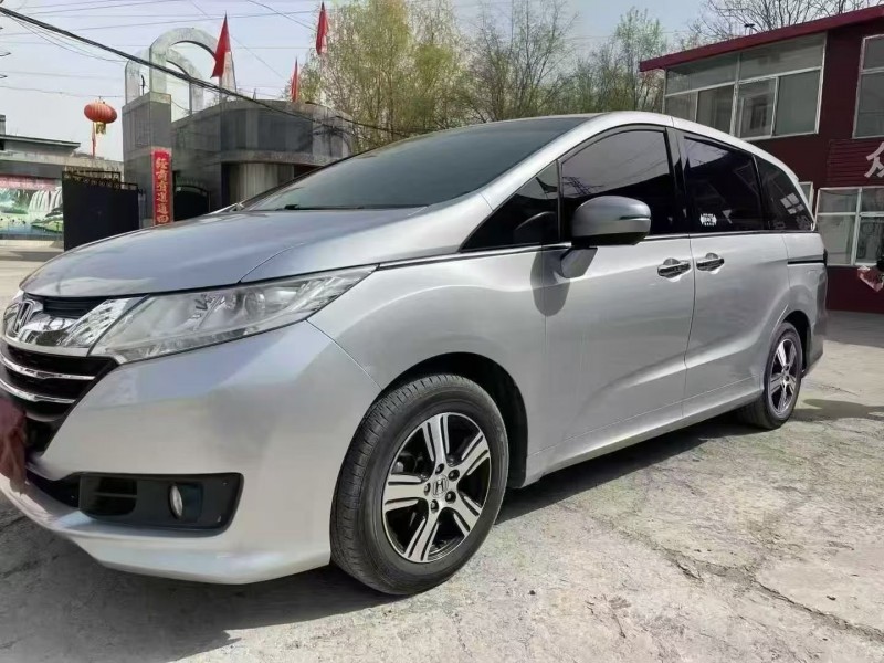 晋中16年本田奥德赛3