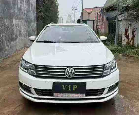 青岛18年大众朗行1