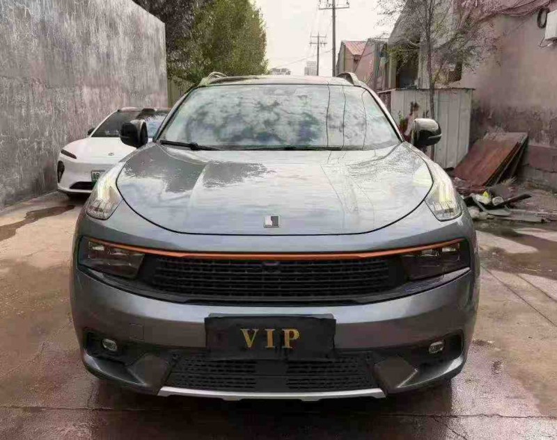 青岛18年领克011