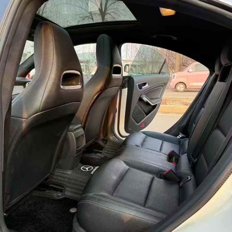 东营17年奔驰CLA6