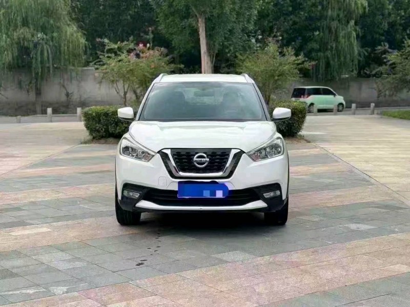 青岛17年日产劲客1