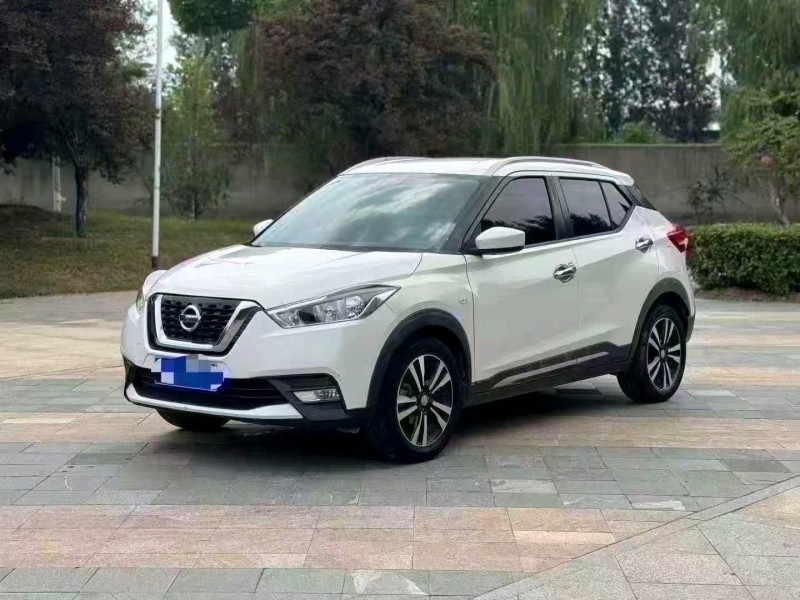 青岛17年日产劲客2