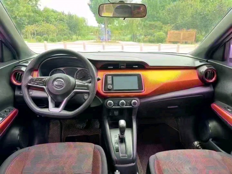 青岛17年日产劲客6