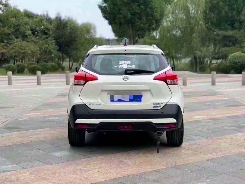 青岛17年日产劲客7