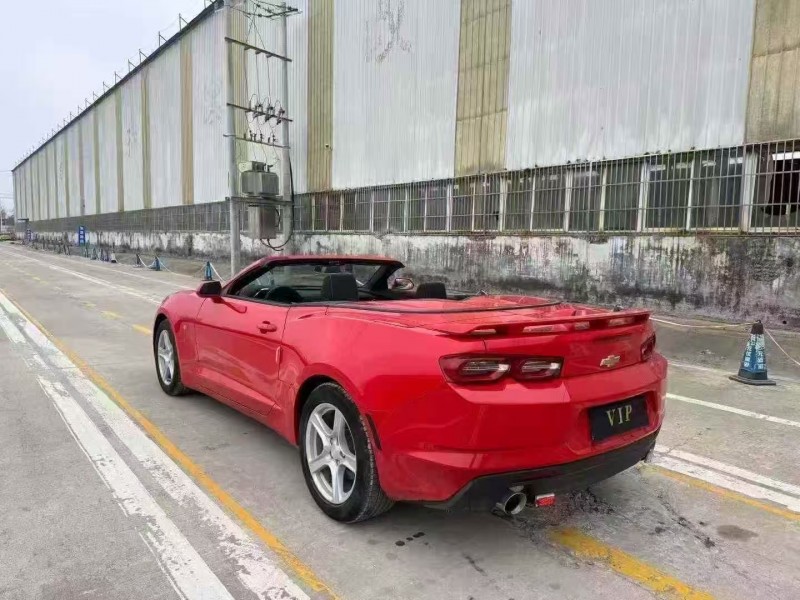 菏泽25年雪佛兰科迈罗8