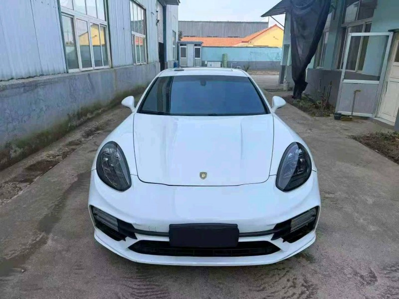 枣庄13年保时捷帕拉梅拉1