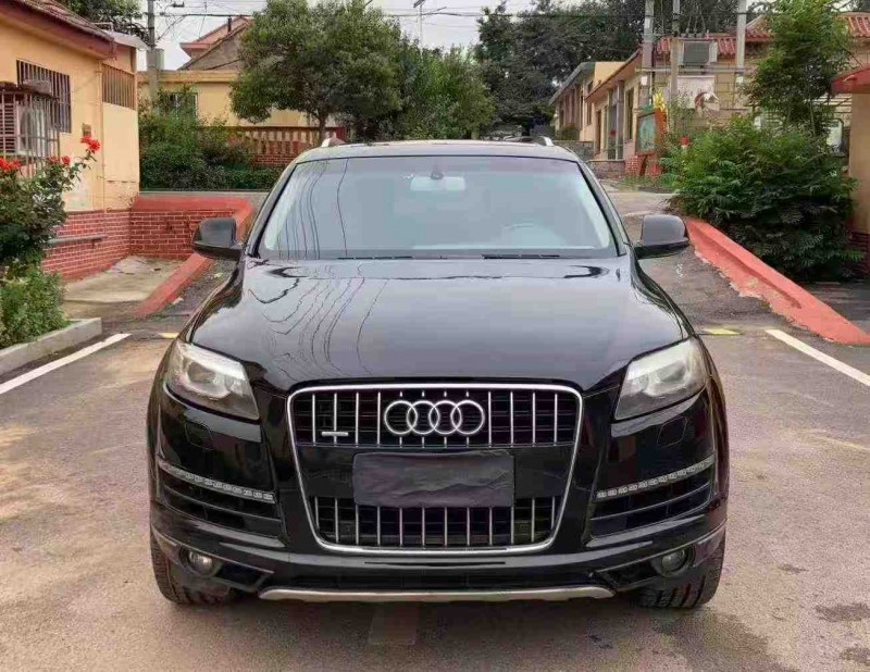 青岛12年奥迪Q71