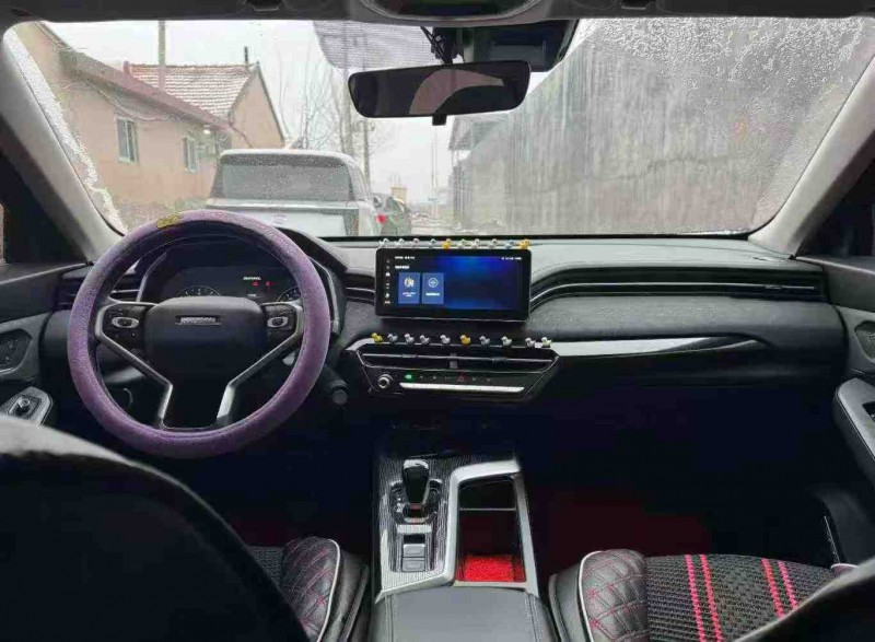 青岛22年哈弗赤兔4