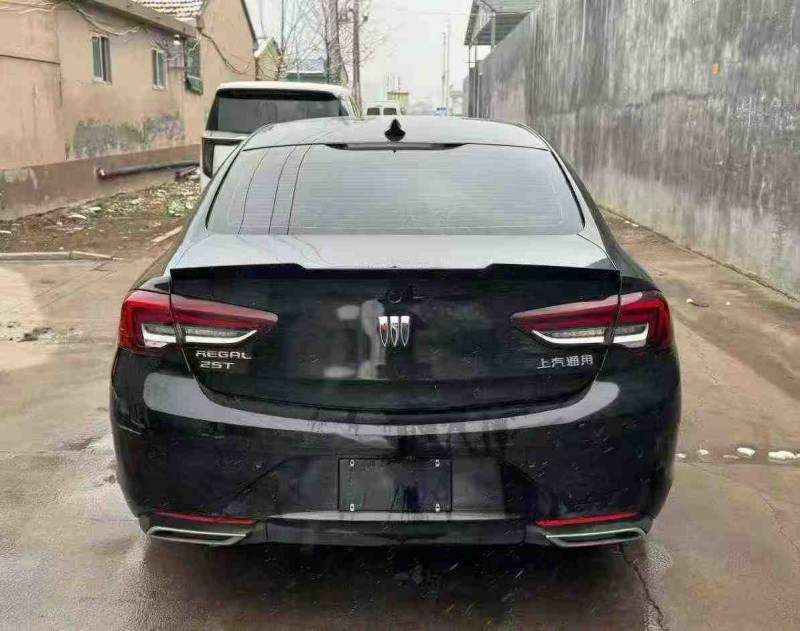 青岛24年别克君威6