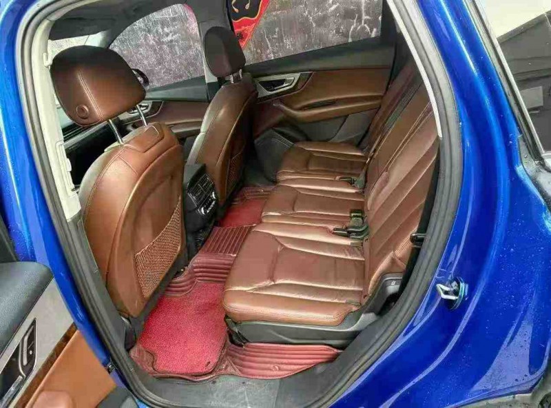 青岛17年奥迪Q75