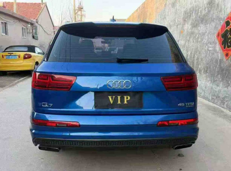 青岛17年奥迪Q76