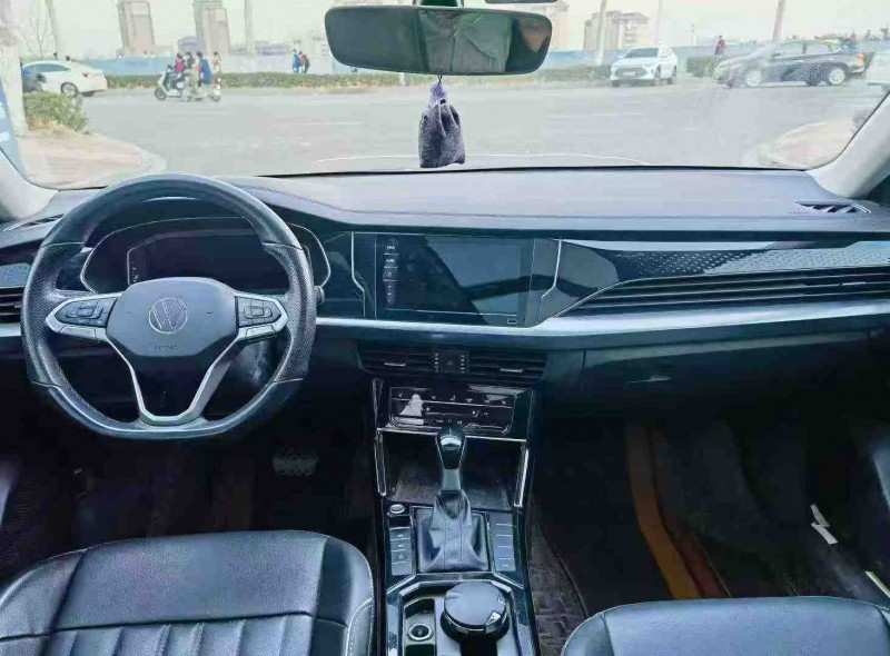 青岛22年大众帕萨特4