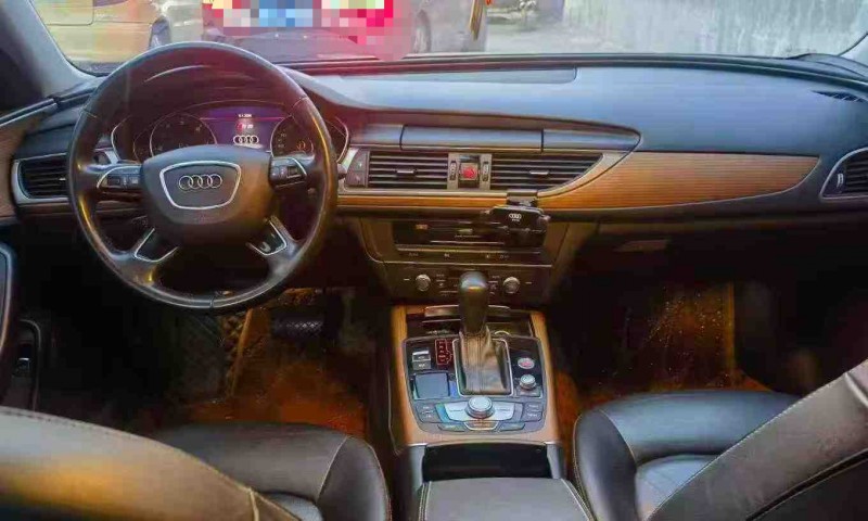 青岛18年奥迪A6L4