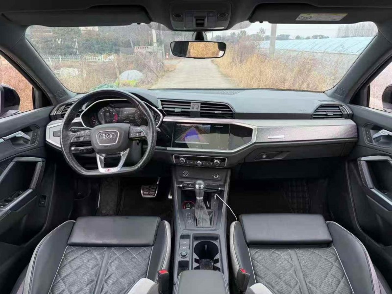 嘉兴24年奥迪Q34