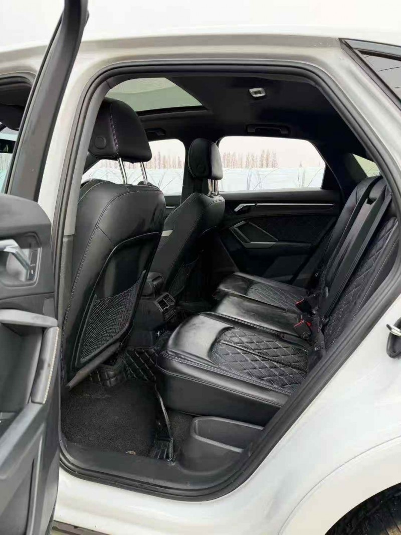 嘉兴24年奥迪Q36