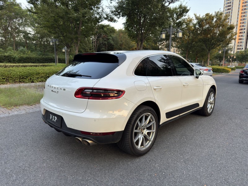 盐城14年保时捷Macan5