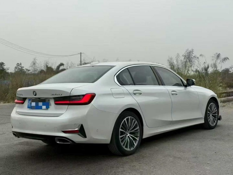 柳州20年宝马3系6