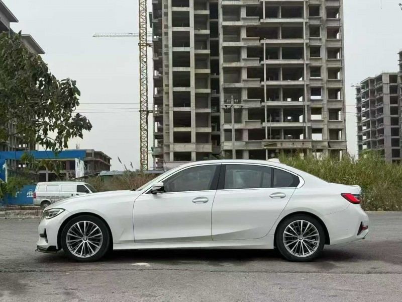 柳州20年宝马3系8