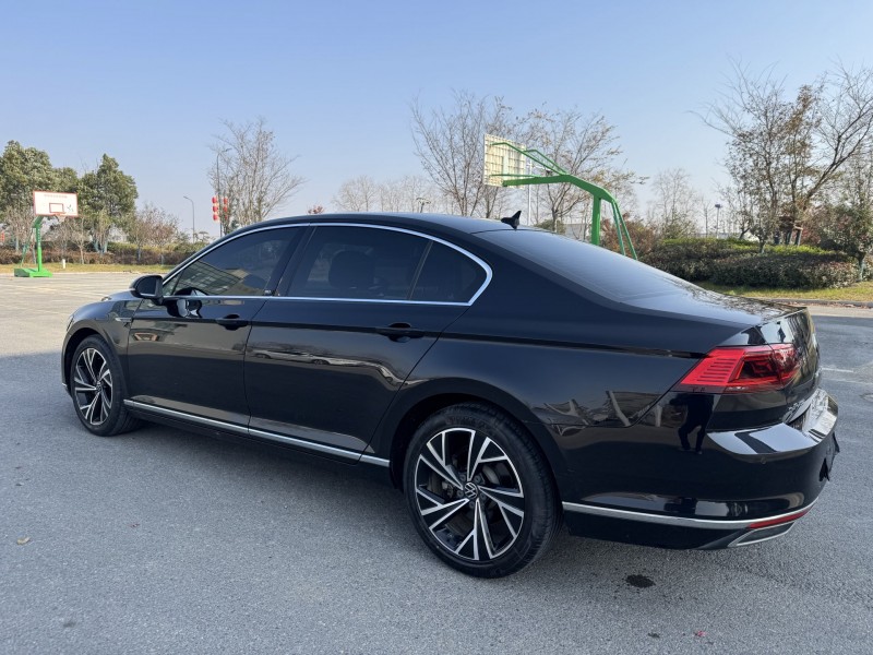 盐城21年大众迈腾4