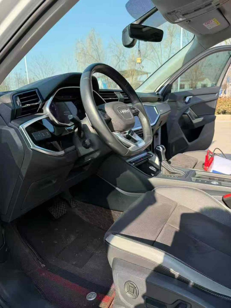 东营22年奥迪Q34