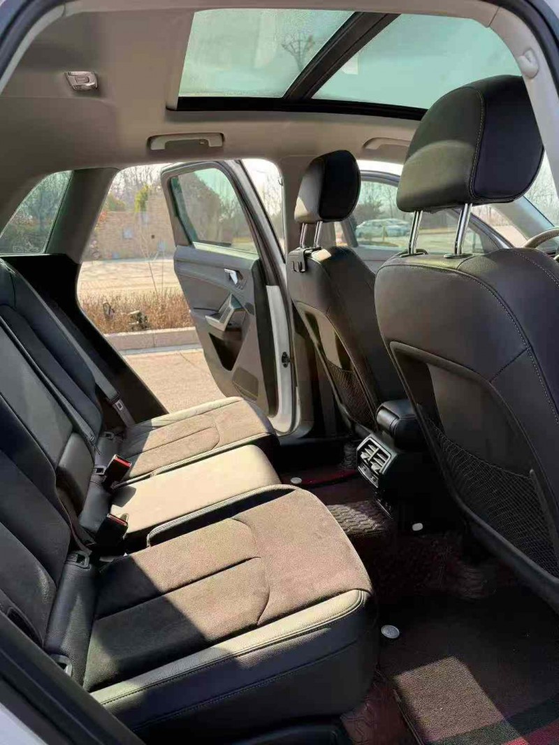 东营22年奥迪Q36