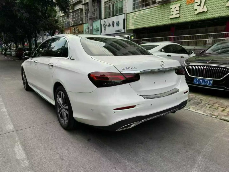 南宁21年奔驰E3