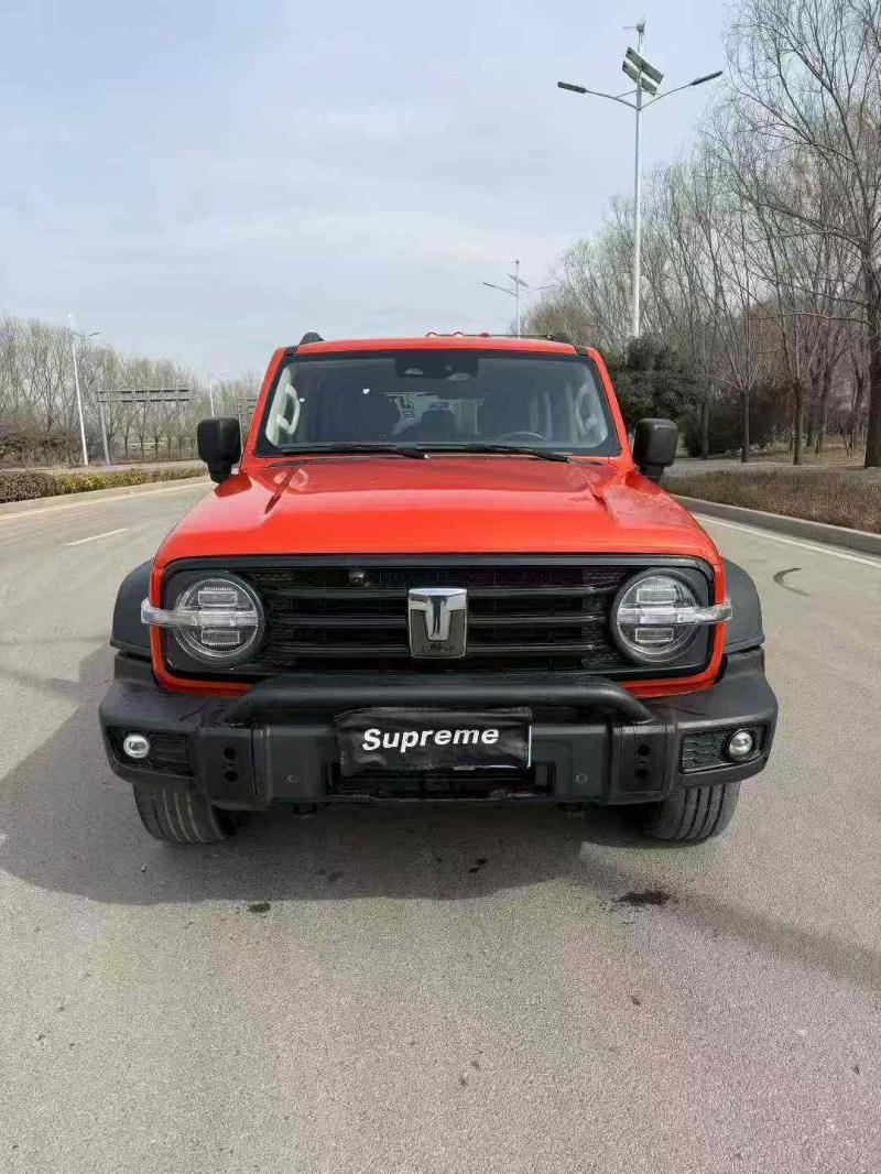 济宁22年长城汽车坦克1