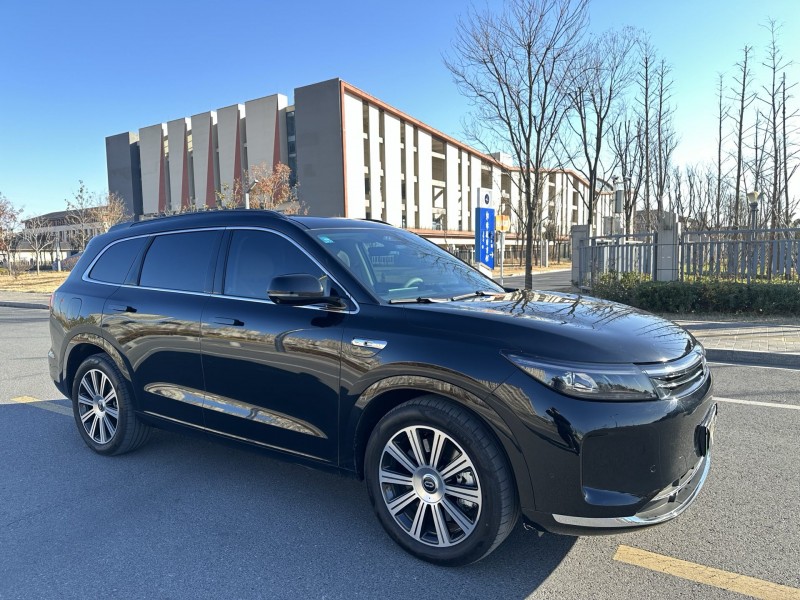 盐城25年华为智选问界2