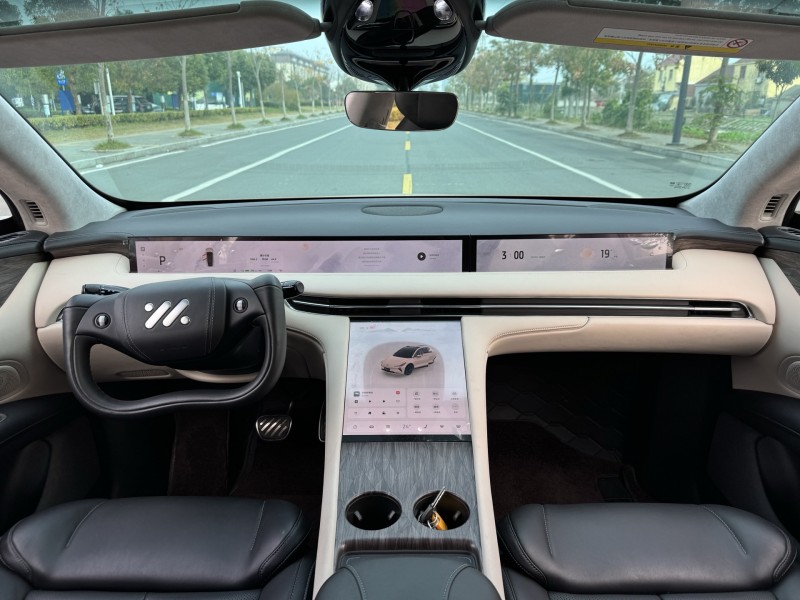 盐城25年智己LS77