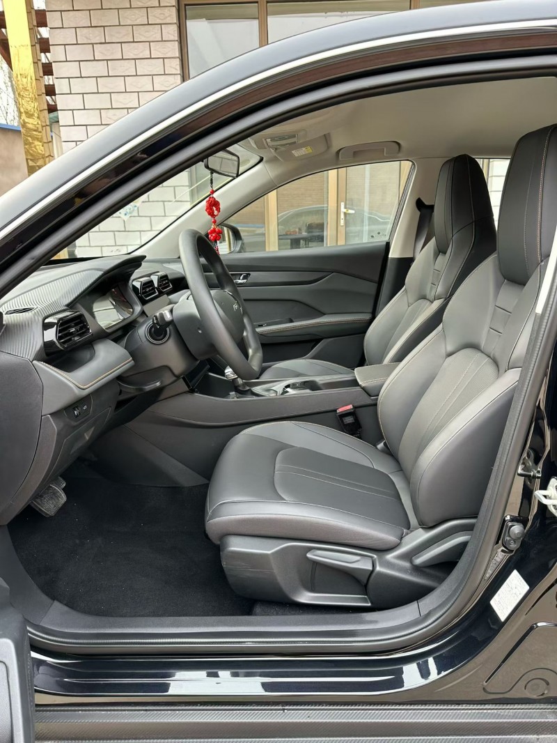 廊坊25年东风奕炫5