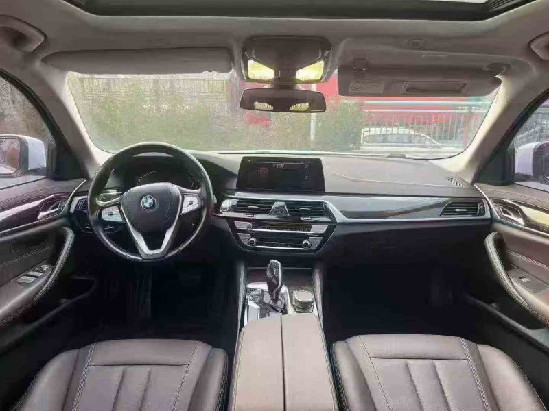 重庆20年宝马5系5