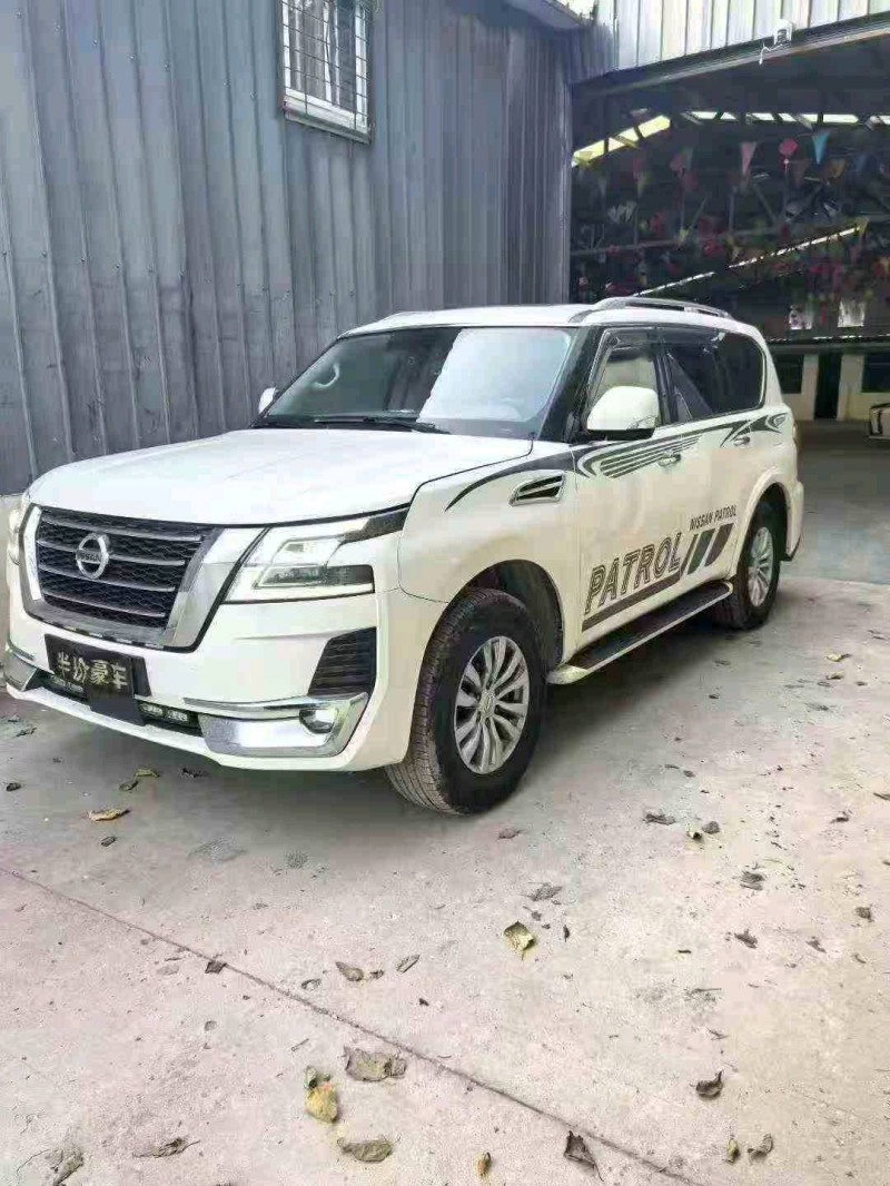 榆林19年日产途乐2