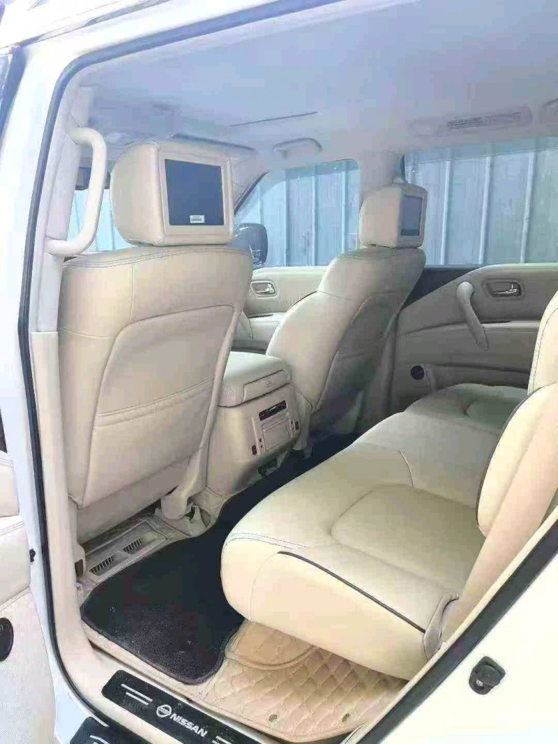 榆林19年日产途乐4