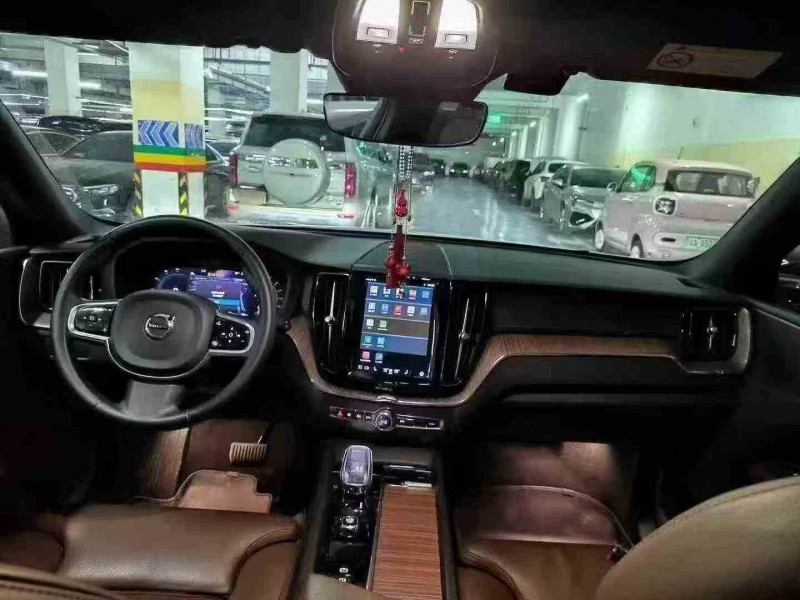 重庆23年沃尔沃XC604