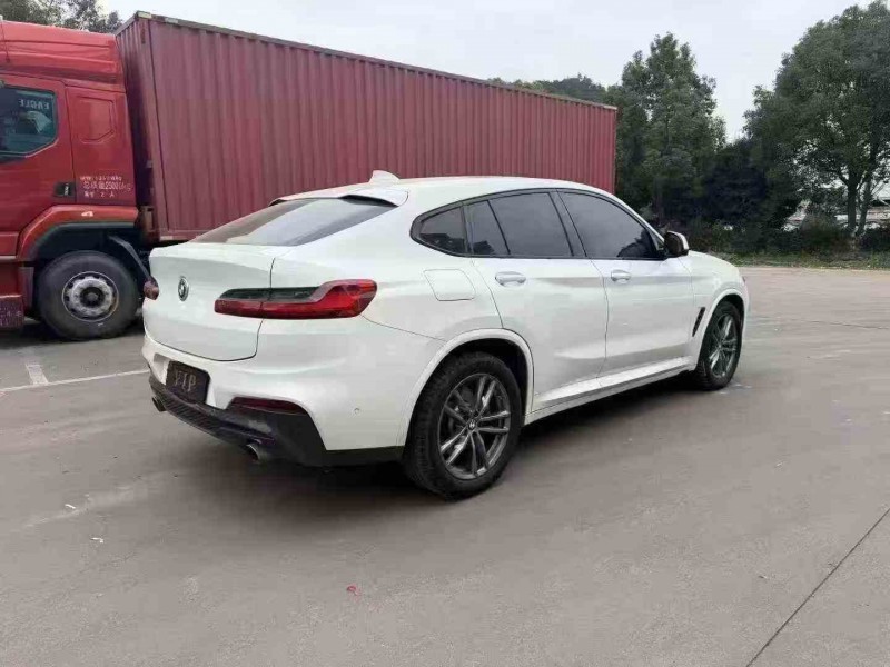 金华20年宝马X47