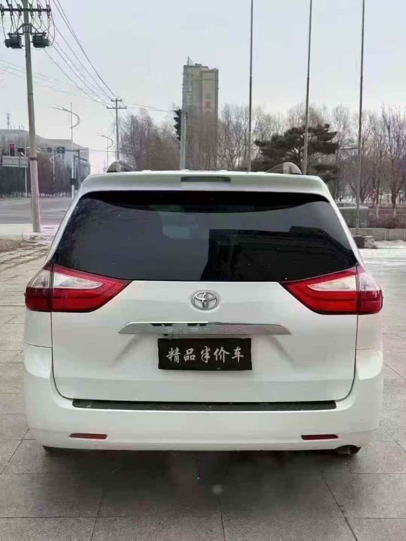 吉林16年丰田塞纳6