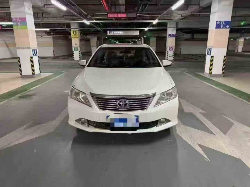 湖州14年丰田凯美瑞1