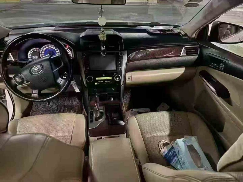 湖州14年丰田凯美瑞6