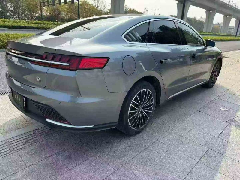 温州22年比亚迪汉8